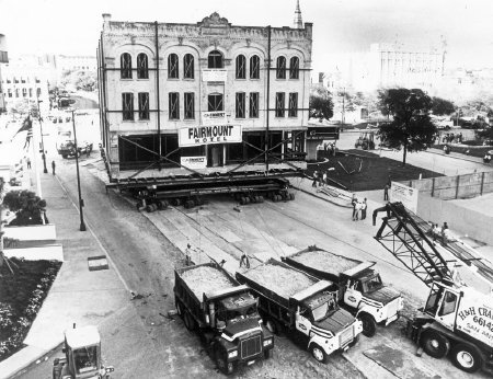 Hotel on the move, 1985.  Reprinted with permission of the Express-News.