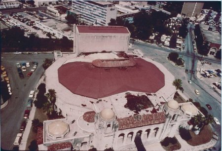 Fire damage to the roof is visible from above, 1979.