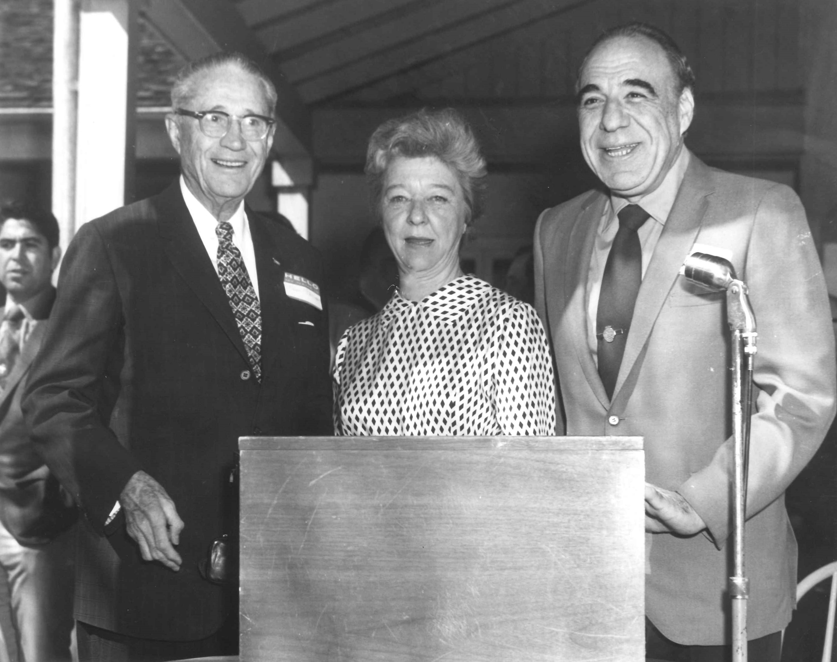 Mayor Walter McAllister, Society president Pinkie Martin, Congressman Henry B. Gonzalez